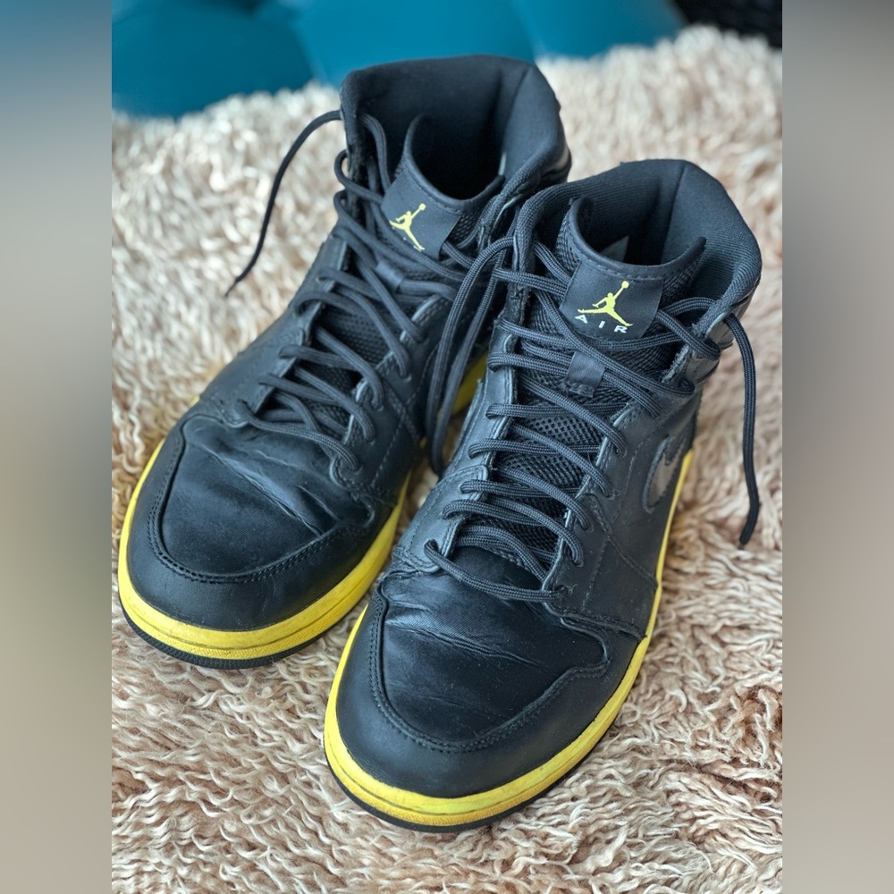 Nike Air Jordan 1 “Voltage” Black and Yellow
